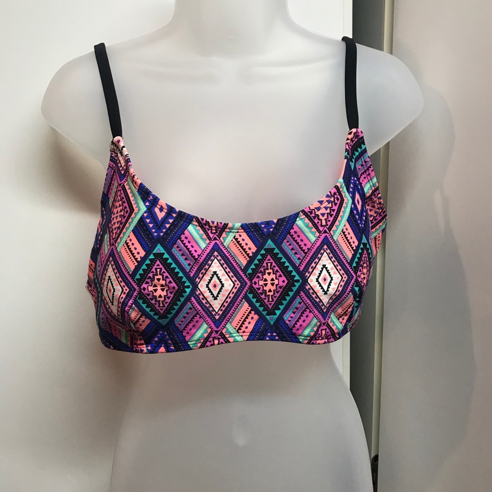 Strappy back bikini top size XL - Picture 3 of 8